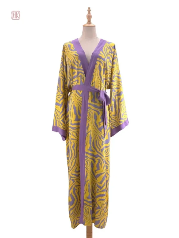 Kimono femme motif vibrant en pagne