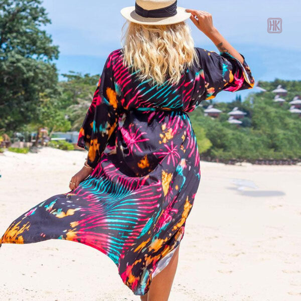 Kimono fluide noir pour les journées chaudes