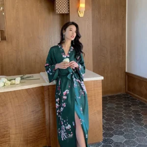 Kimono fleuri vert pour femme