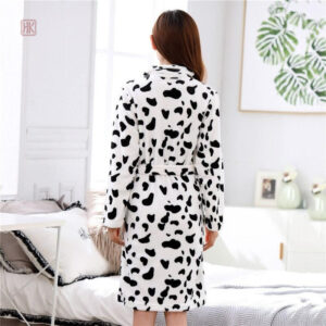 Peignoir léger pour femme en noir et blanc