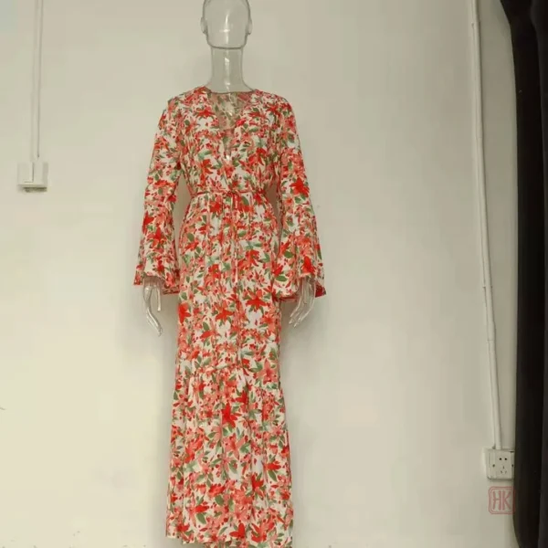 Robe kimono colorée idéale pour les vacances