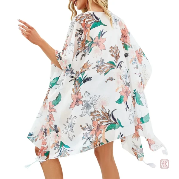 Kimono léger avec motifs floraux élégants