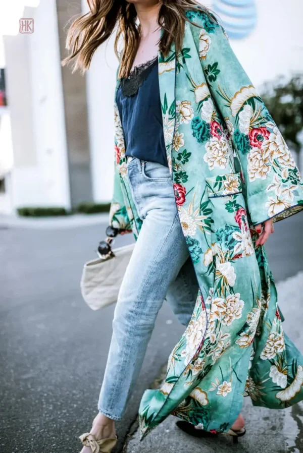 Kimono d'été avec design floral