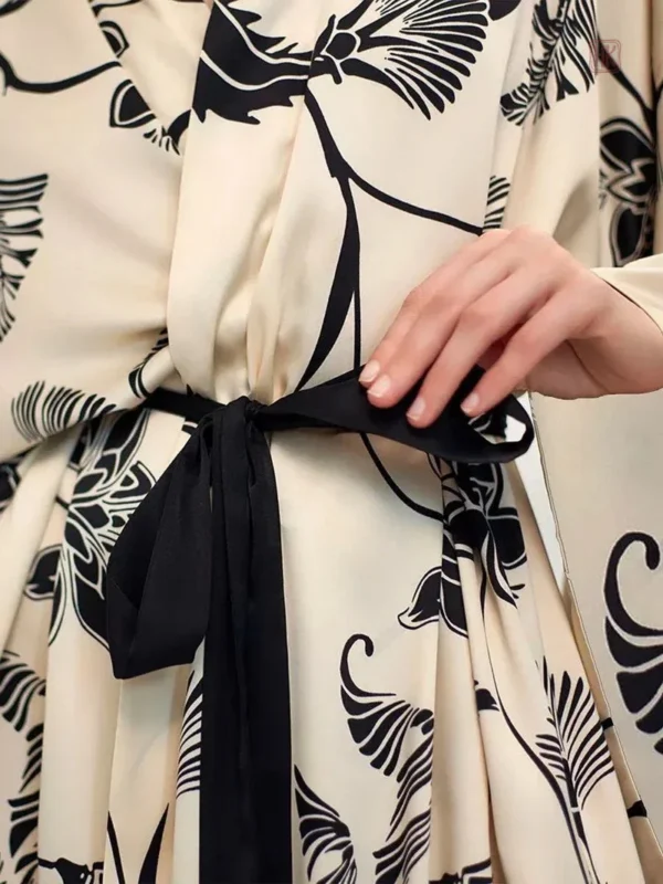 Robe kimono parfaite pour les occasions décontractées