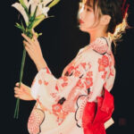 Kimono avec motifs japonais colorés et raffinés