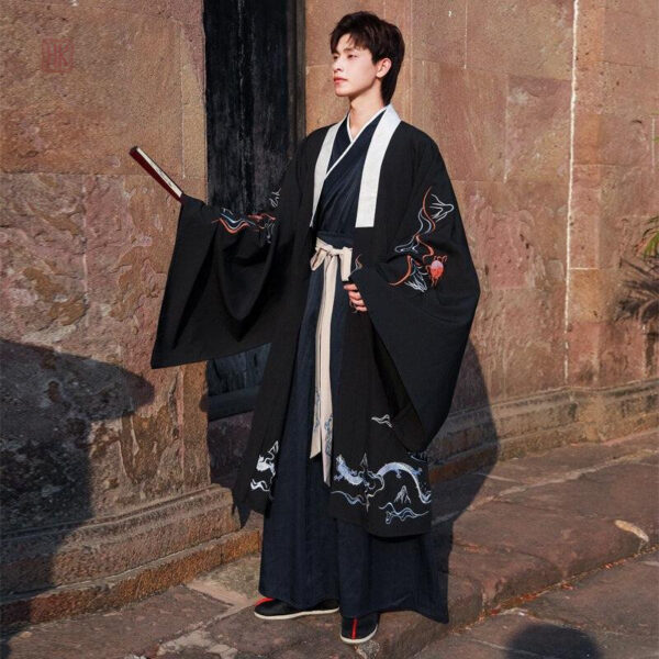 kimono-homme-long-noir-1 Kimono homme long noir élégant et moderne