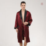 Peignoir kimono chic pour hommes modernes