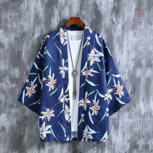 Vêtement de plage homme, kimono coloré pour une allure décontractée