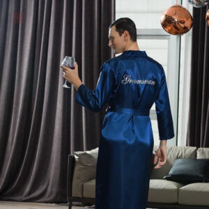 Peignoir kimono homme, idéal pour un look décontracté à la maison