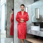 Kimono classique pour homme, coloris rouge intense