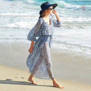 Robe kimono avec motifs floraux colorés