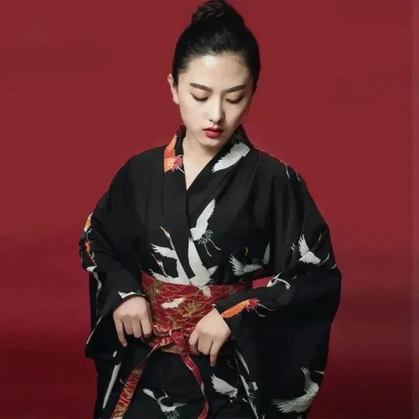 Style kimono japonais avec ceinture