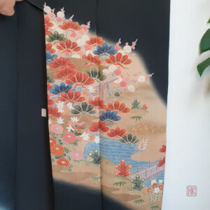 Kimono femme, design soigné en soie