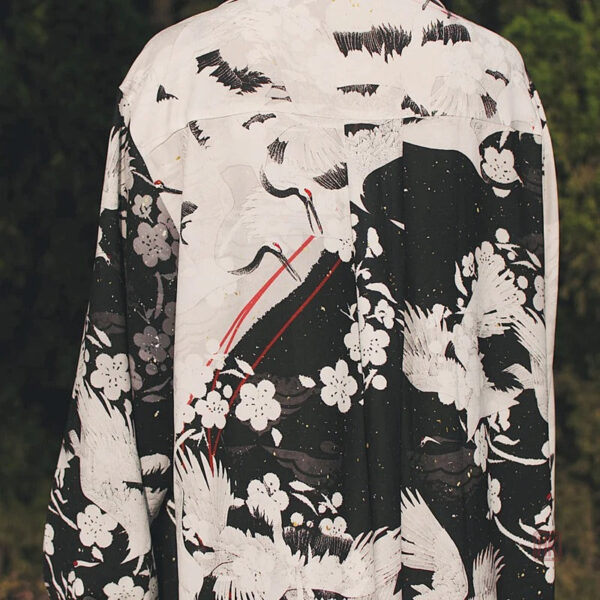 Robe japonaise féminine, motif classique et raffiné