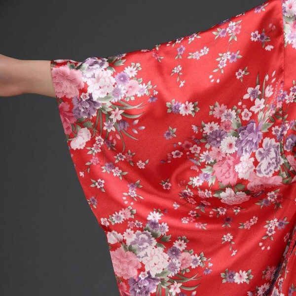 Kimono élégant pour occasions spéciales