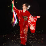 Kimono féminin, parfait pour les occasions spéciales