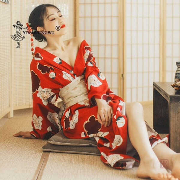 Vêtement élégant inspiré de la culture japonaise
