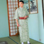 Kimono homme vert avec design élégant