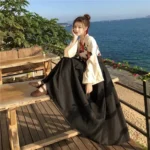 Robe kimono longue avec motifs traditionnels