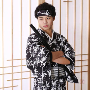 Vêtement traditionnel japonais noir pour homme