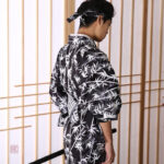 Mode masculine : kimono noir élégant et long
