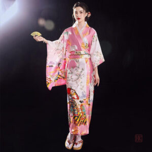 Kimono Japonais Rose pour femme élégant et stylé