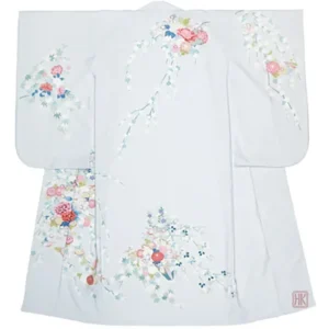 Kimono femme avec motifs traditionnels japonais