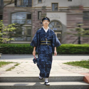 Kimono traditionnel homme bleu marine