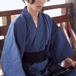 Kimono homme en style classique japonais aux motifs élégants