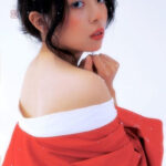 Mode japonaise féminine en rouge