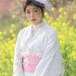 Robe kimono en vert traditionnel