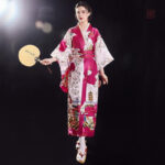 Kimono japonais violet élégant pour femme
