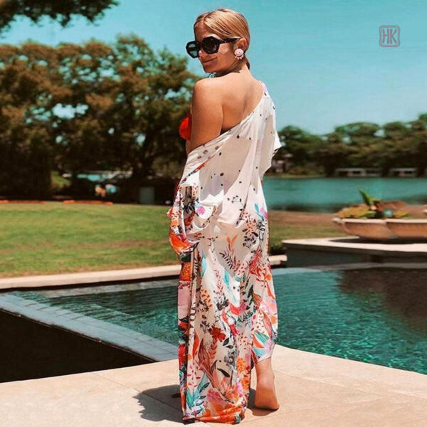 Kimono blanc à motifs floraux pour femme