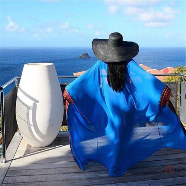 Long kimono bleu pour toutes occasions