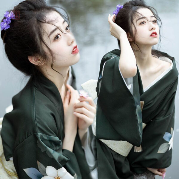 kimono-long-noir-japonais-fleuri-1 Kimono long noir fleuri japonais