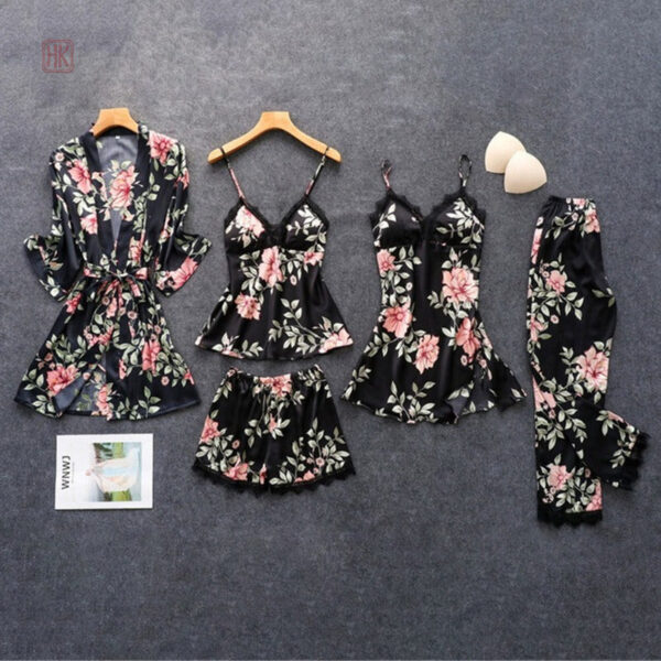 kimono-noir-lingerie-1 Kimono noir pour femme en lingerie élégante