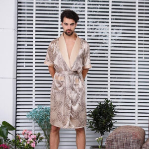Kimono satin beige pour homme, élégant et confortable