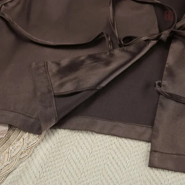 Kimono satiné pour un confort optimal