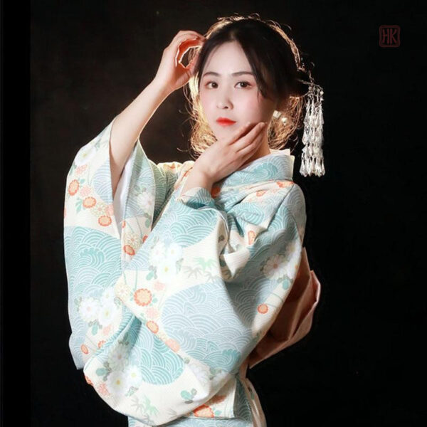Robe de Mariée Japonaise en Soie
