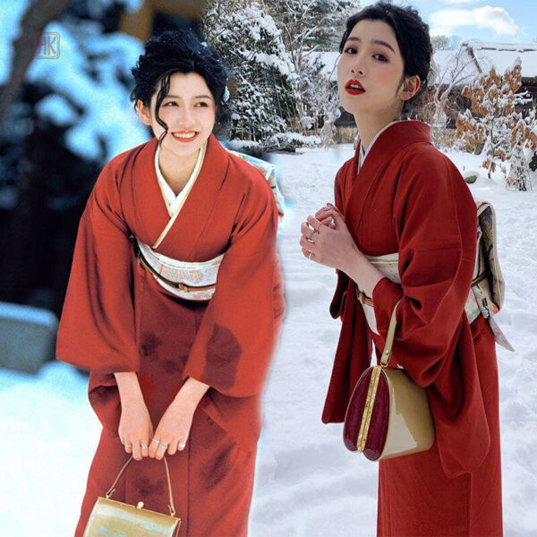 kimono-rouge-japon-1 Kimono Rouge Japon élégant en tissu traditionnel