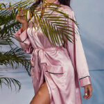 Kimono femme grande taille, style chic et moderne en satin