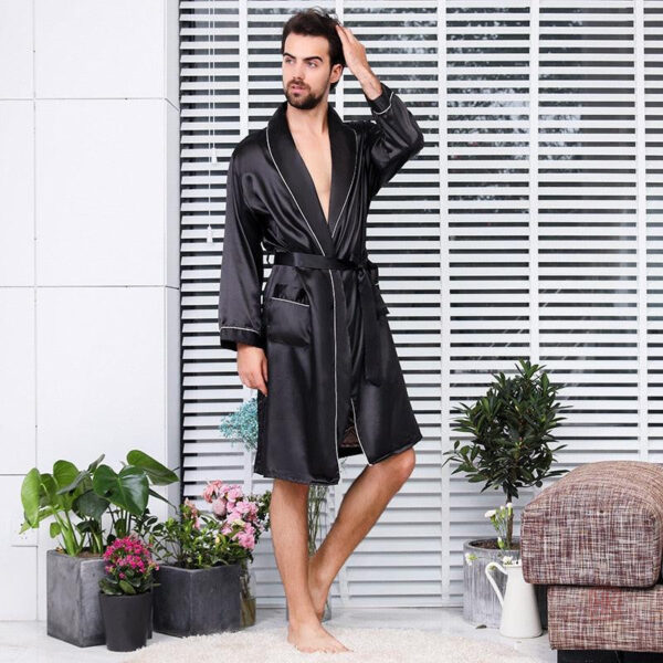 Vêtement d'intérieur luxe en satin pour homme