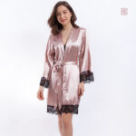 Kimono en soie sexy pour un style élégant et raffiné