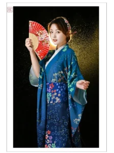 Kimono soyeux pour femme inspiré du Japon