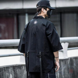 Veste kimono homme, design inspiré de la culture japonaise