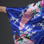 Kimono femme en tissu bleu élégant