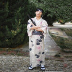 Kimono fleuri traditionnel japonais pour homme