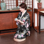 Manteau kimono japonais avec motifs élégants pour femmes