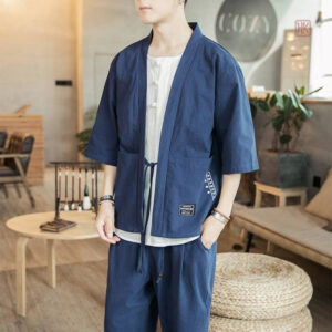 Veste kimono homme, design bleu et blanc, style décontracté