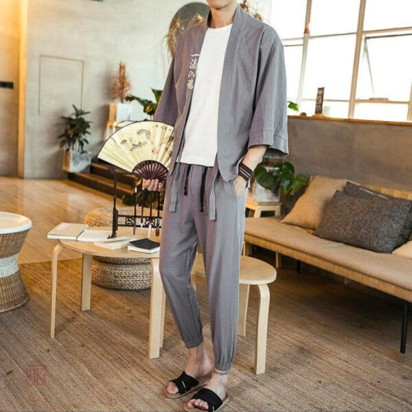 Veste grise pour homme, design ample et tendance kimono